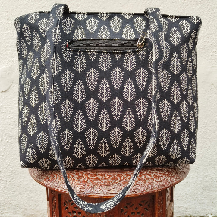 9Am to 5Pm tote Black print bag