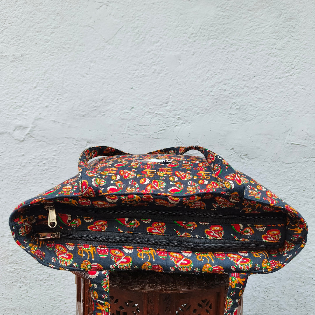 9Am to 5Pm tote black with music print