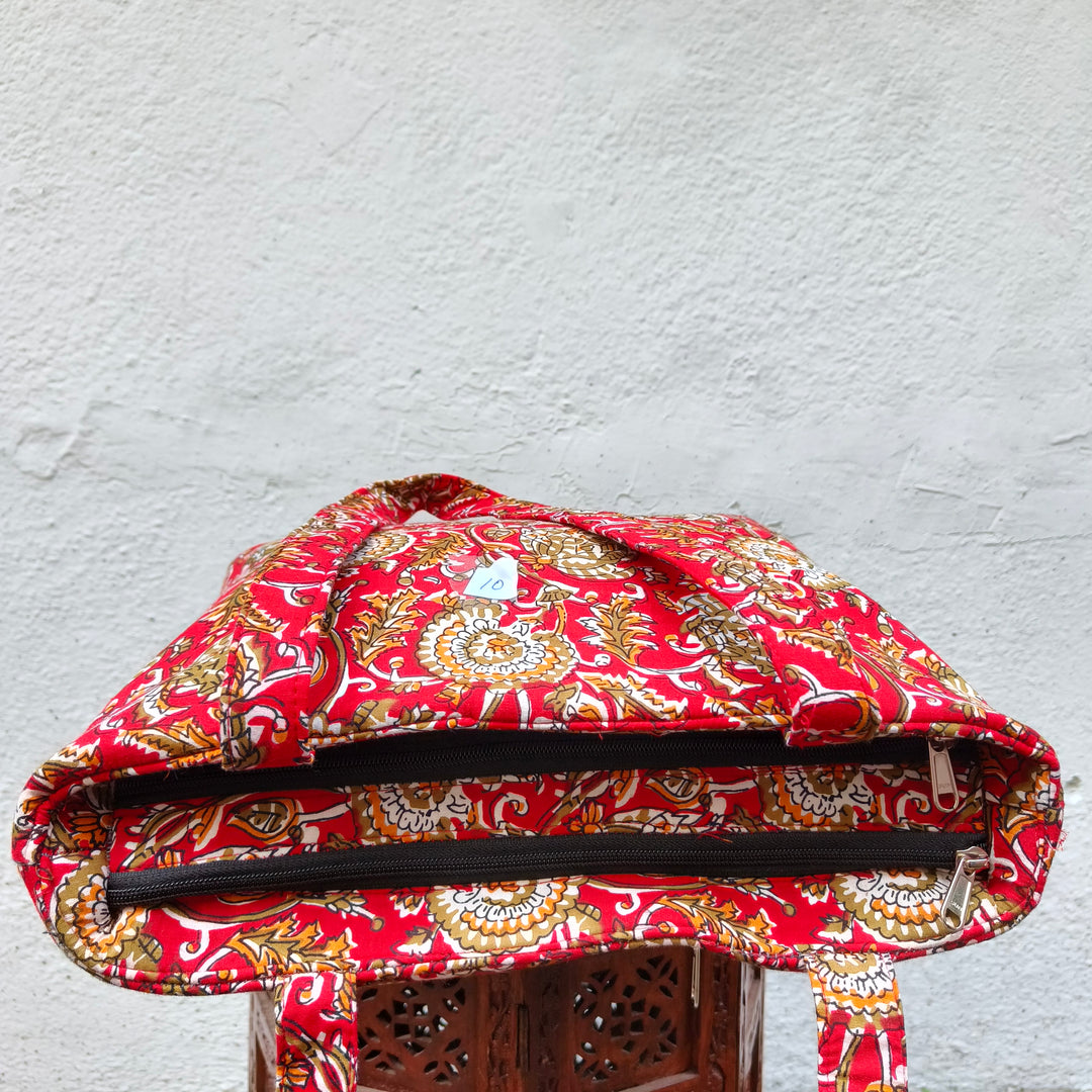 9Am to 5Pm tote red with flower print