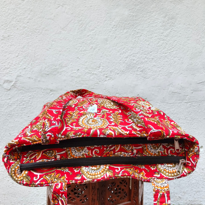 9Am to 5Pm tote red with flower print
