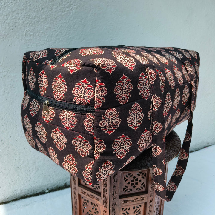 Rectangle Travel Bag blue with floral print