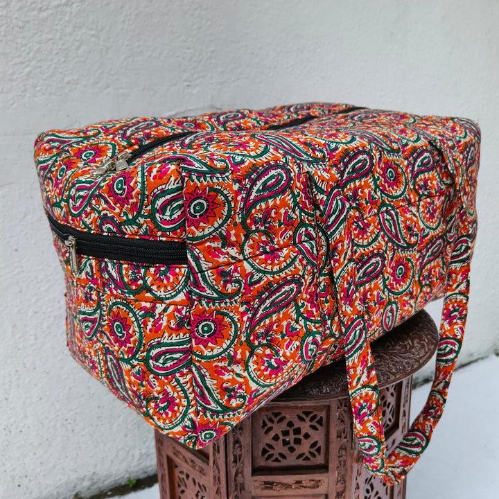 Rectangle Travel Bag red with mango print