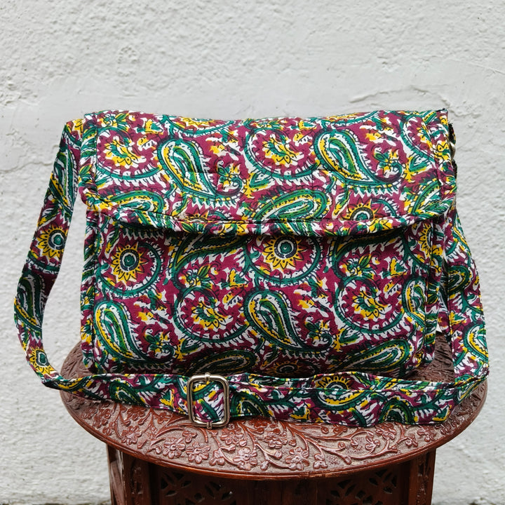 Multizipper Sling 4 Zips green with mango print