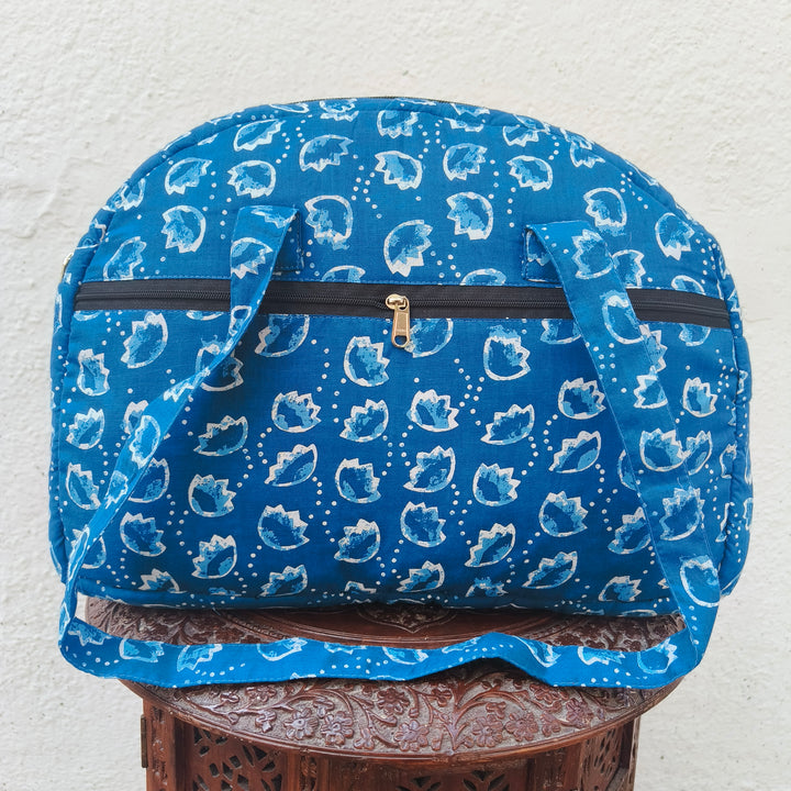 Everyday Tote blue with bud print