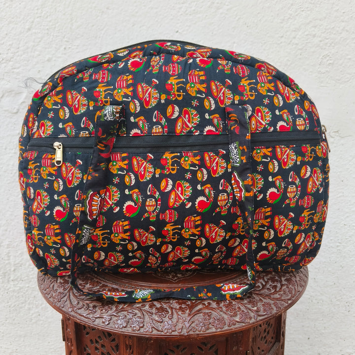 Everyday Tote black with music print