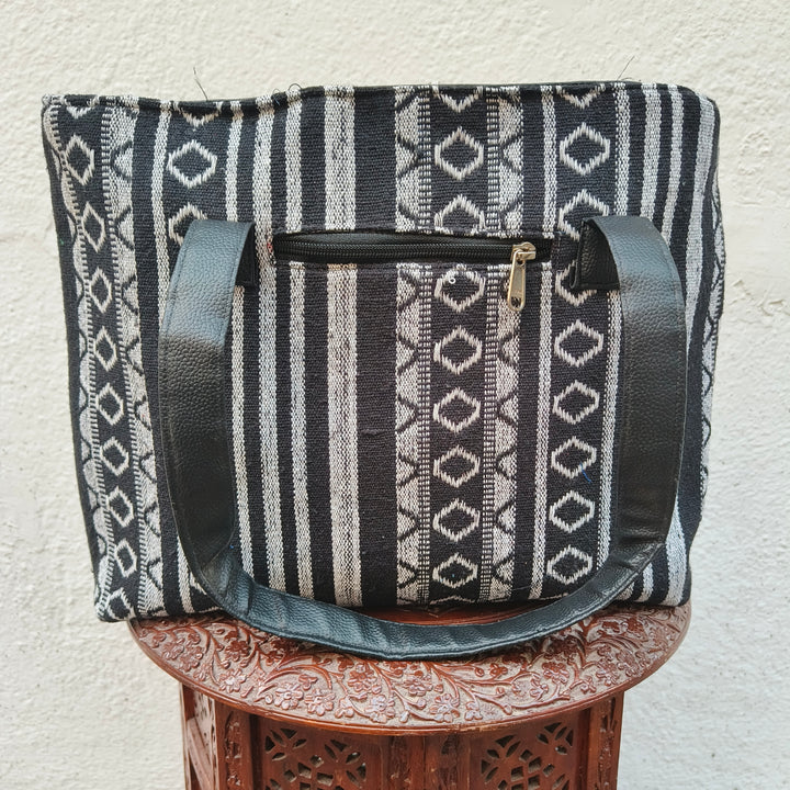 Twinzip Boho tote black with white diamond print