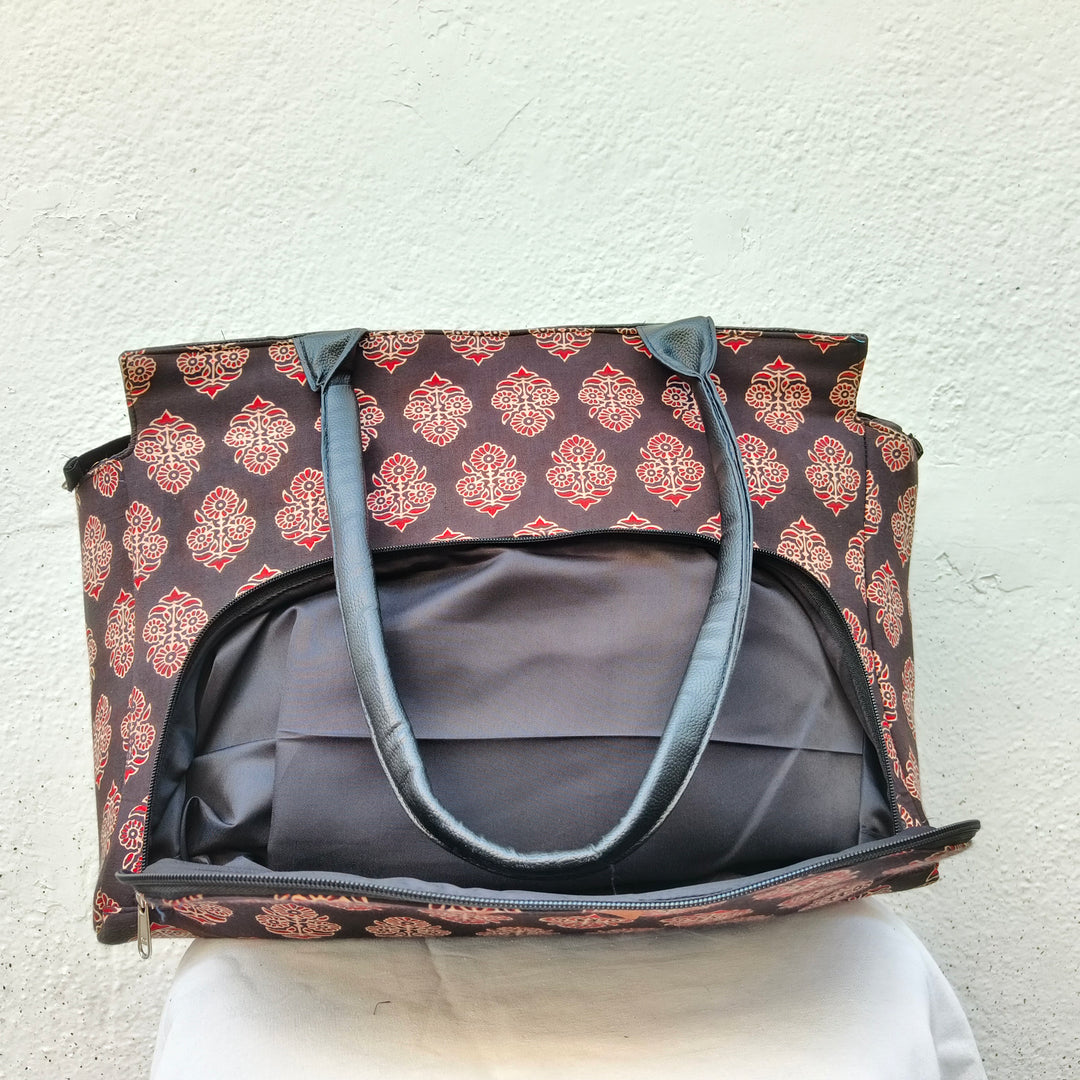 Versatile partition tote black with hand block print