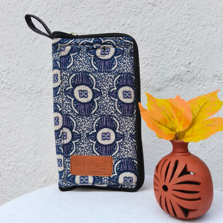 Utility Wallets blue with dots print