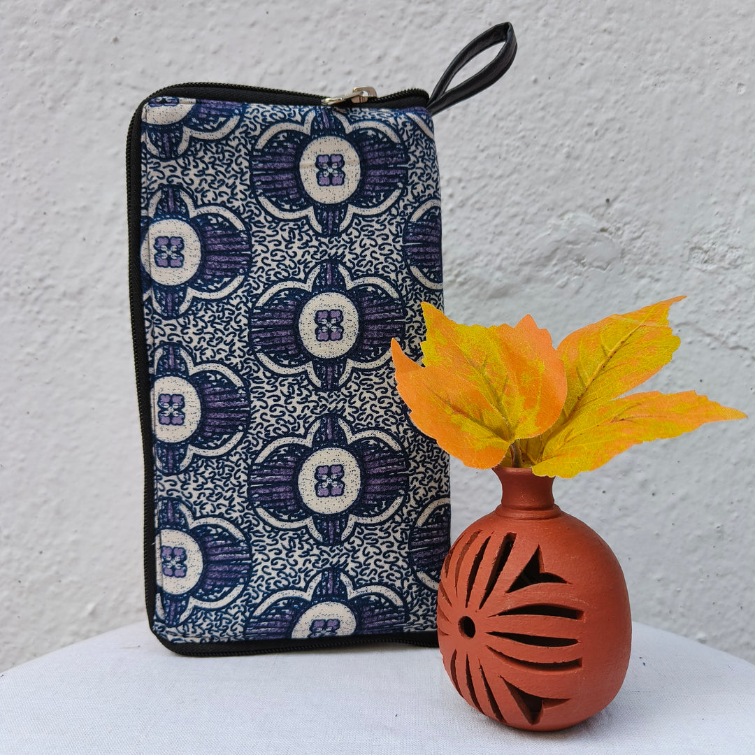 Utility Wallets blue with dots print