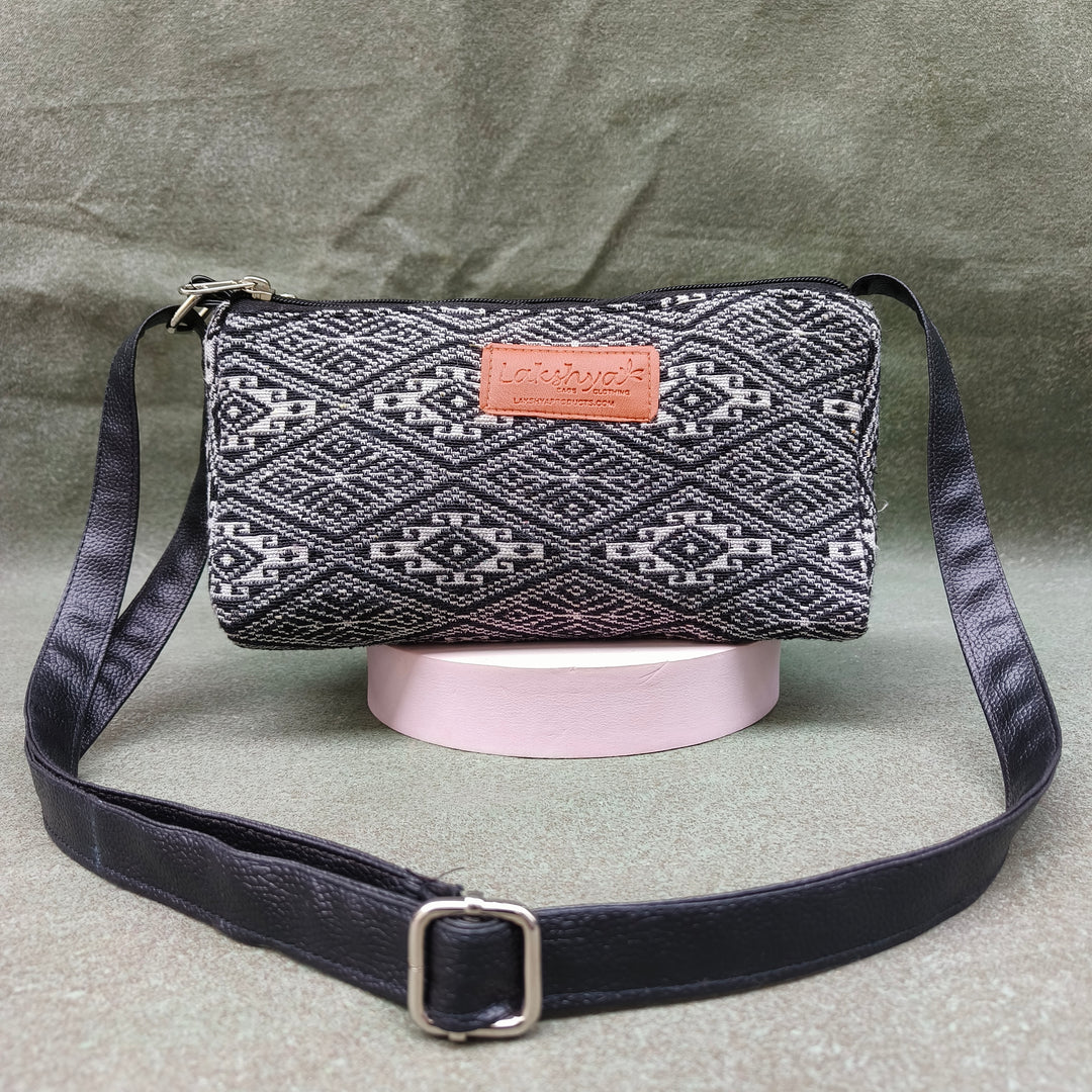 Easy Sling Black with white diamond print