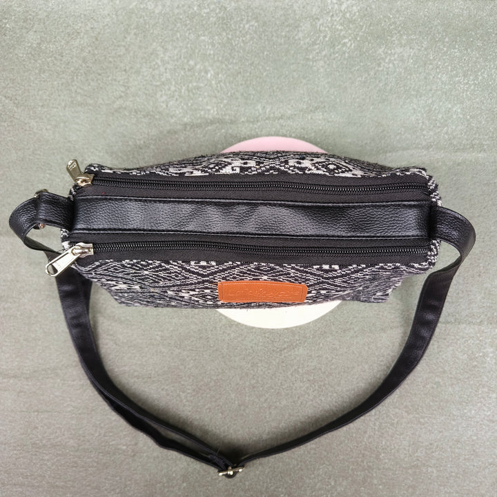 Easy Sling black multi color dot print