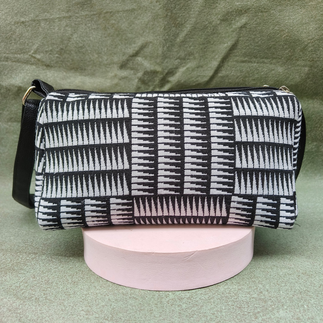 Easy Sling Black with white strip