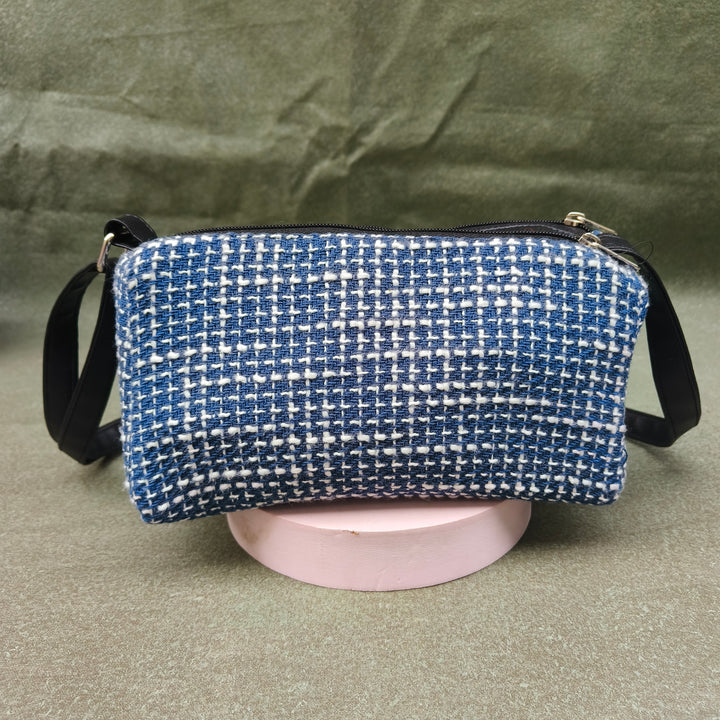 Easy Sling Denim blue with White line print