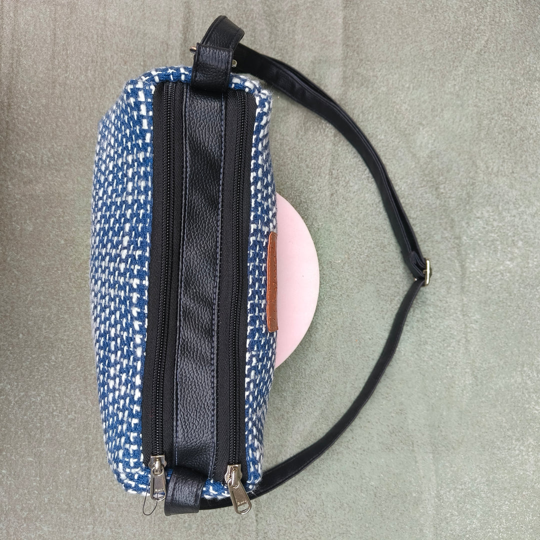 Easy Sling Denim blue with White line print