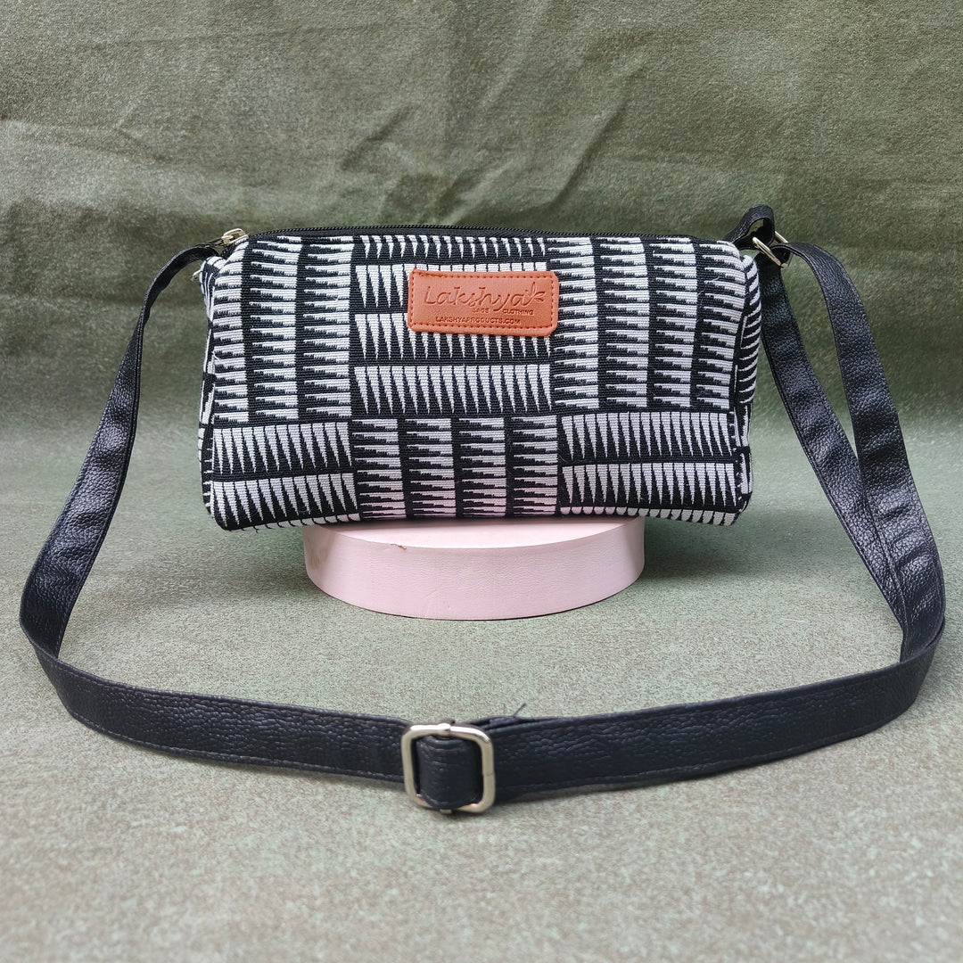 Easy Sling Black with white strip
