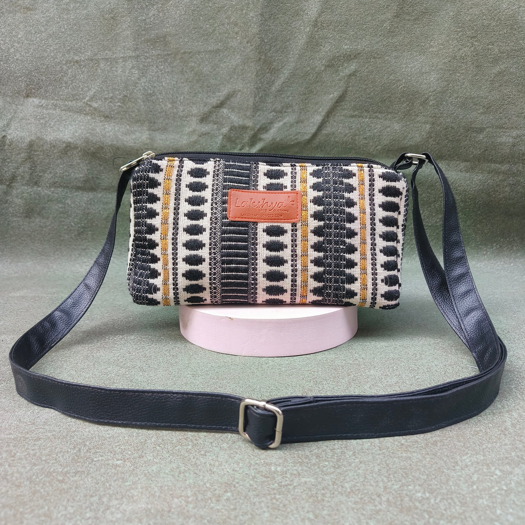 Easy Sling White with black gold lines