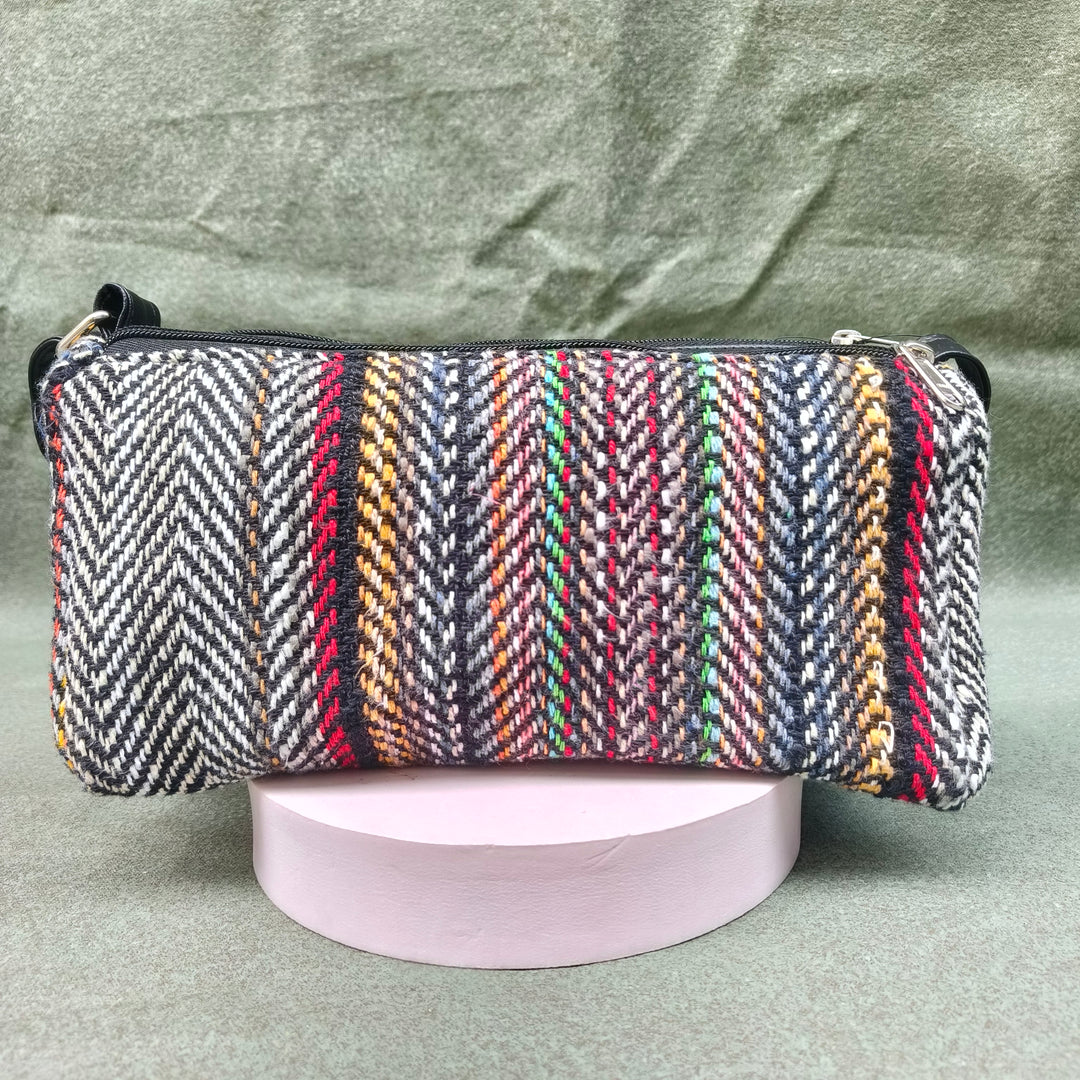 Easy Sling grey with multicolor arrow print