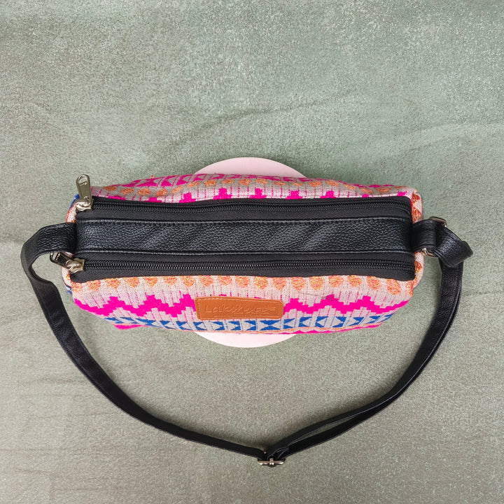 Easy Sling dark white with pink zigzag print