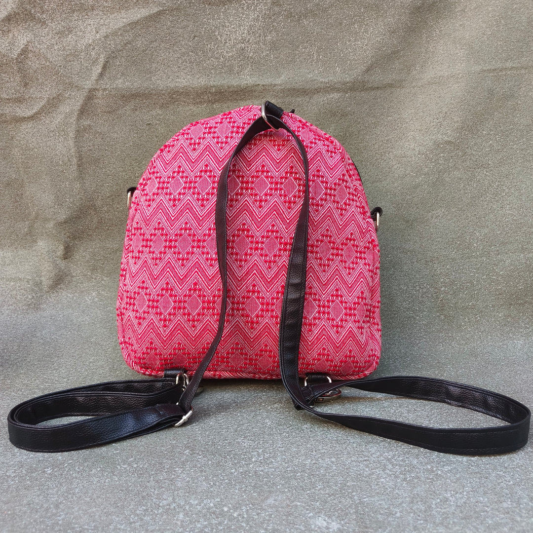 BackSwings Pink with small zigzag lines