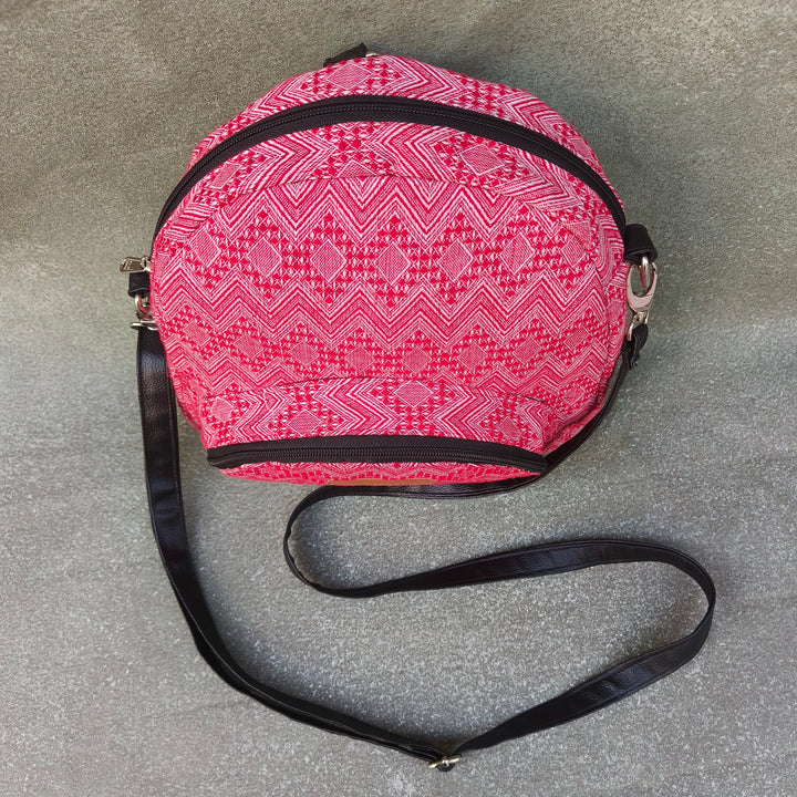 BackSwings Pink with small zigzag lines