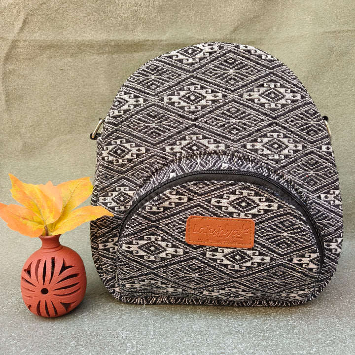 BackSwings black with white jaipur print