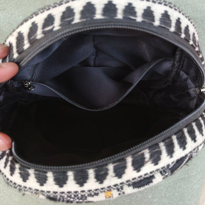 BackSwings Half white black circle print