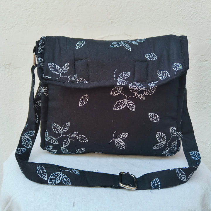 Multizipper Sling 4 Zips Black with white flower print