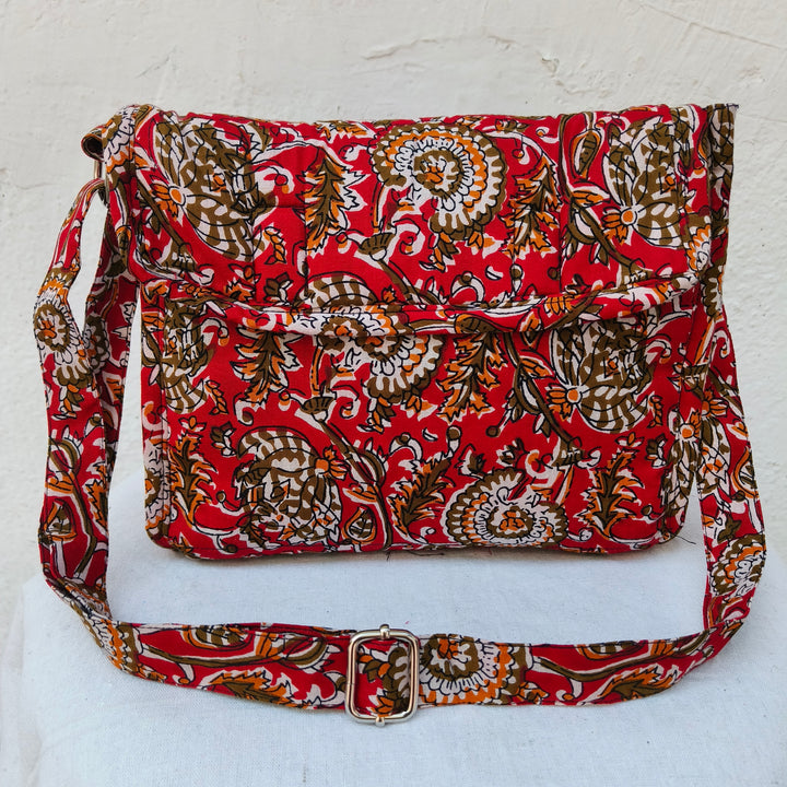 Multizipper Sling 4 Zips Red with multi color leaf print