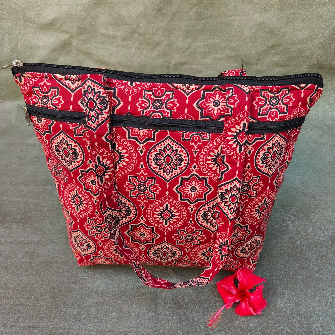 Medium Size Handbag Red with diamond flower print