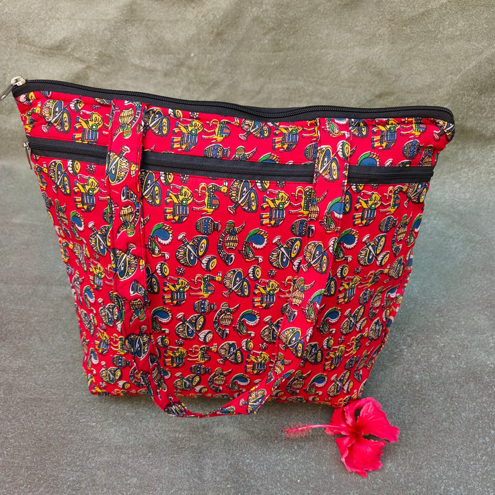 Medium Size Handbag Red with music print