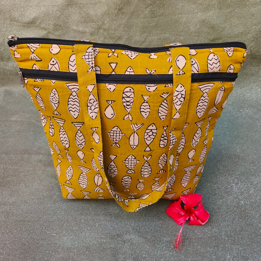 Medium Size Handbag Green with fish print