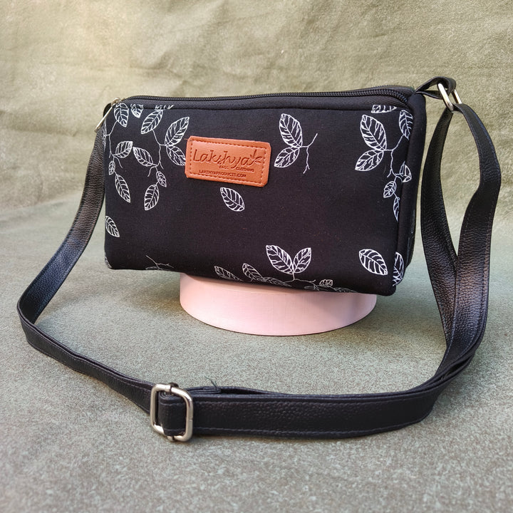Easy Sling Black with white leaf print