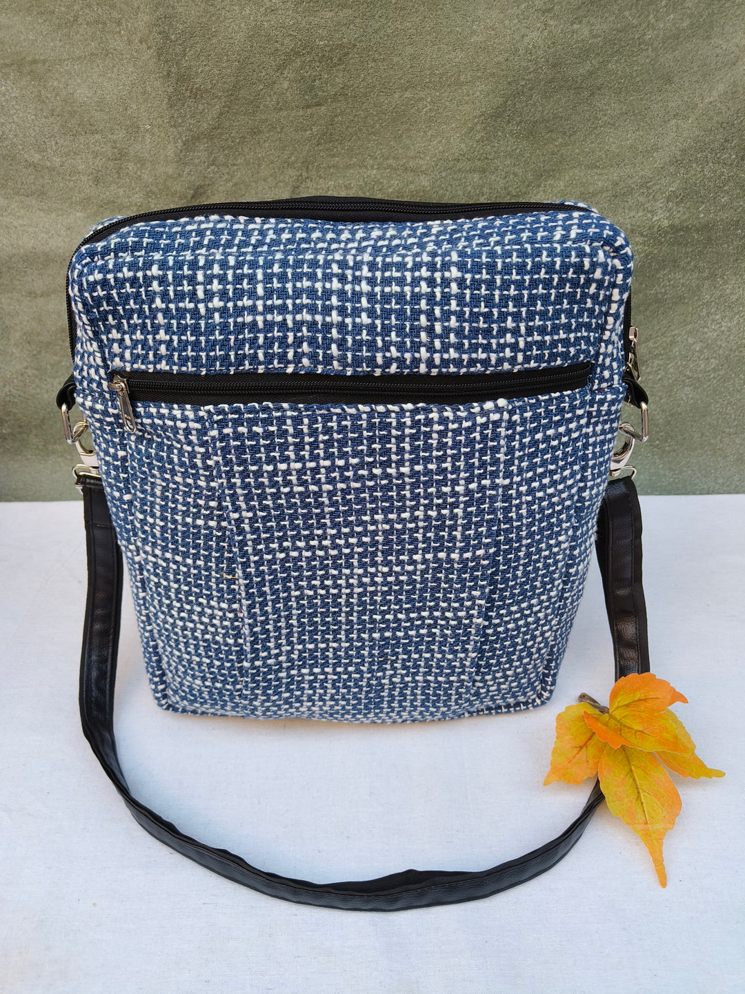 Lap sling cum backpack blue with white lines print