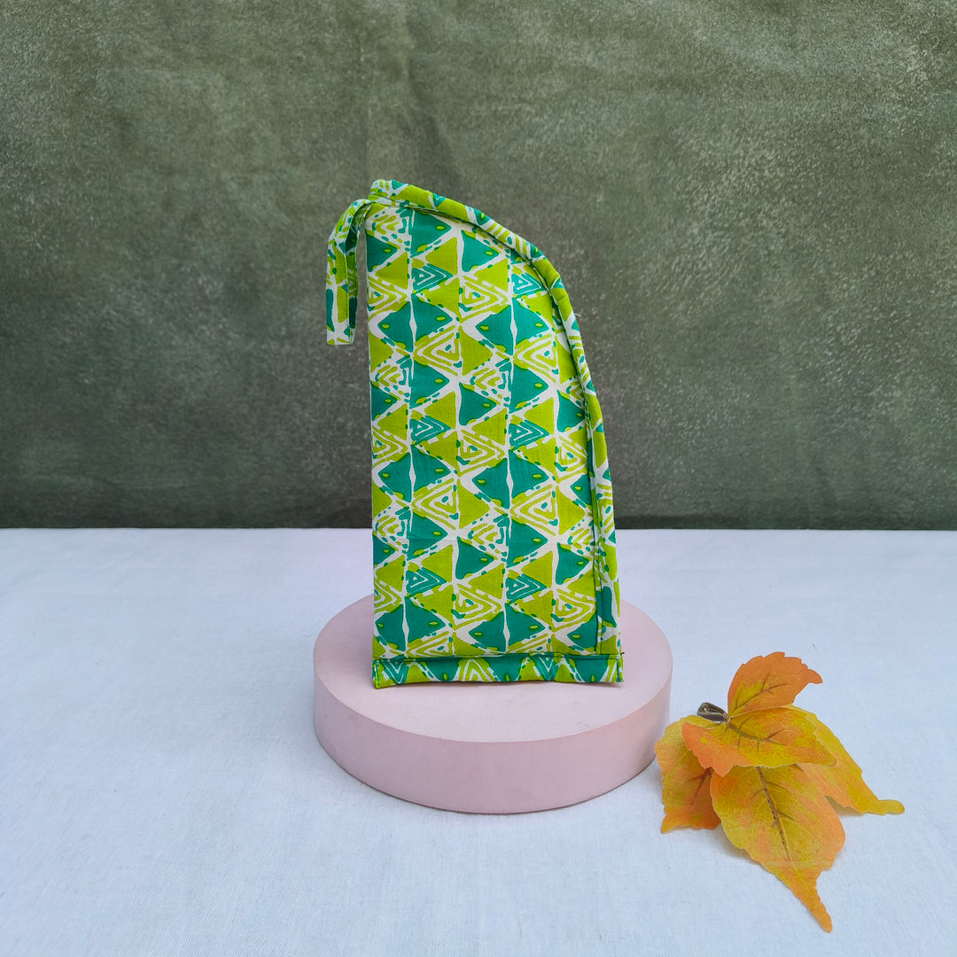 Phone Holder Green With Triangle Print