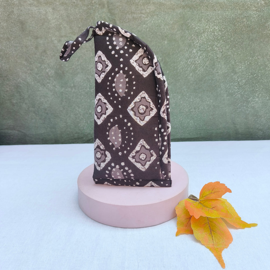 Phone Holder Grey With White Art Print