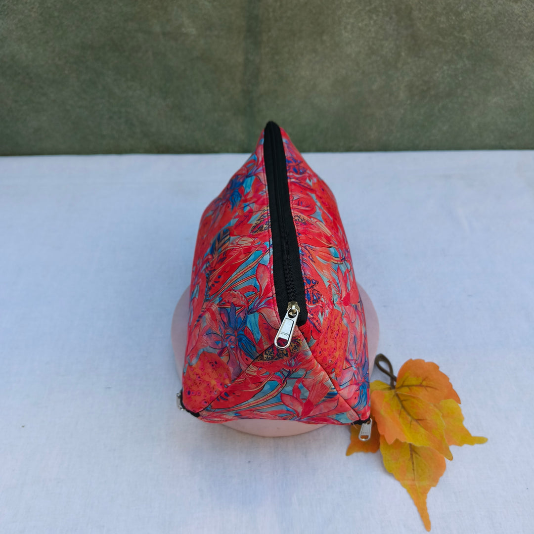 3 Way Zip Vanity Pink Color With Leaf Print