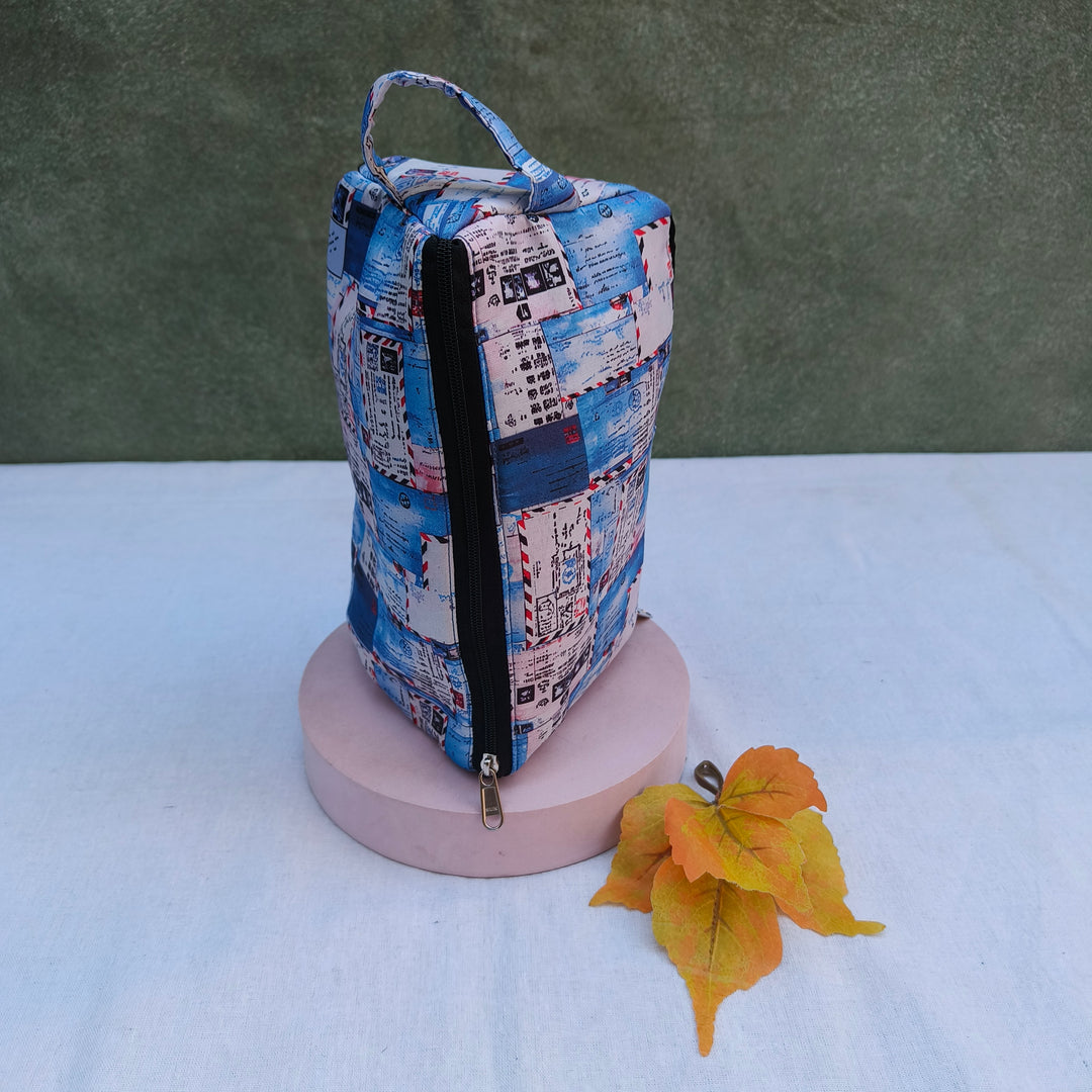 3 Way Zip Vanity White With Blue Shade Print