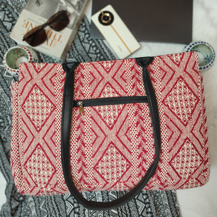 Chic Laptop Totes Red Colour with Diamond Design.