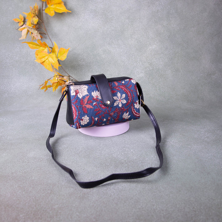 Easy Slings Blue Colour with Red Flower Design.- (Double partition)