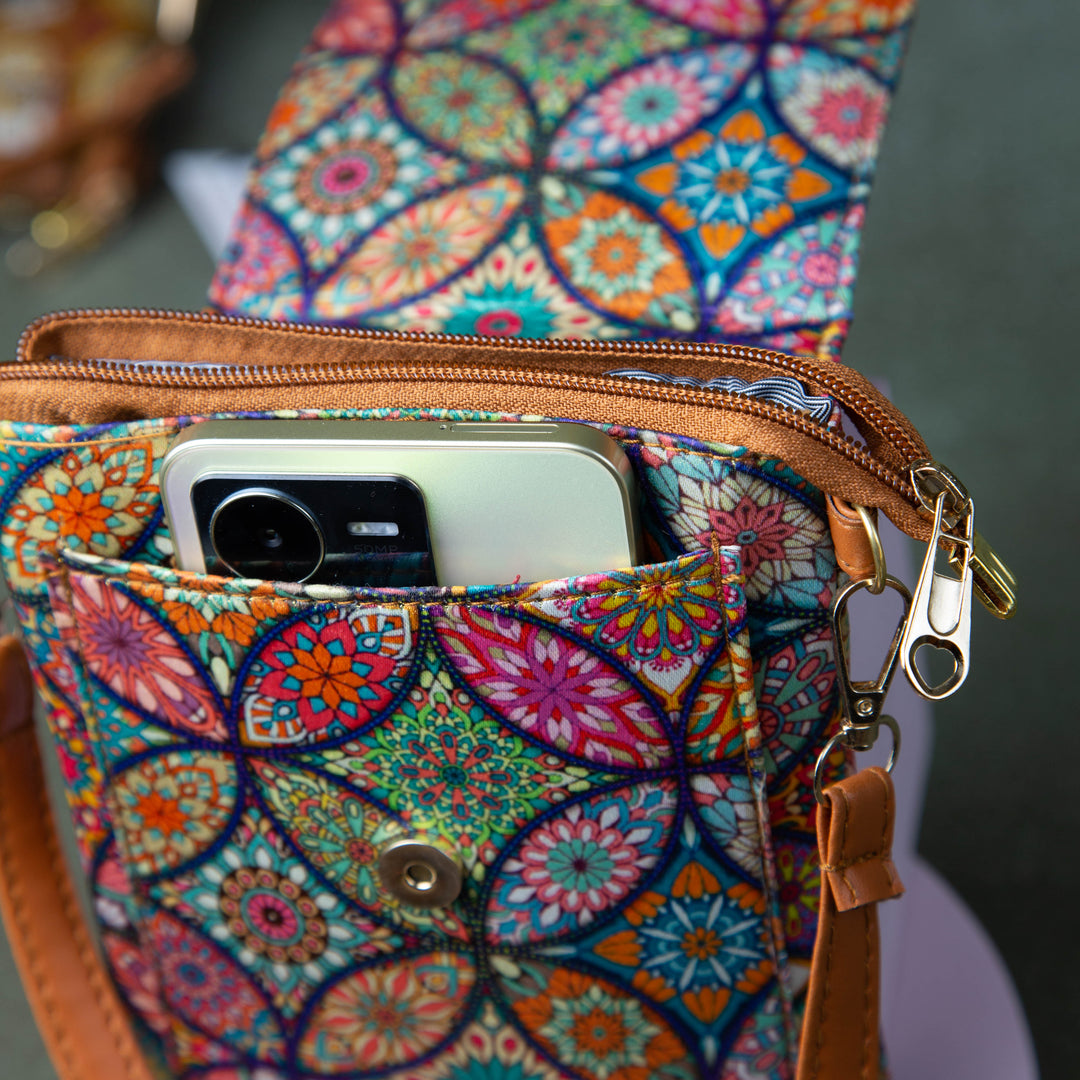 Water-Ressistant Mobile Slings Colourful Kalamkari Design