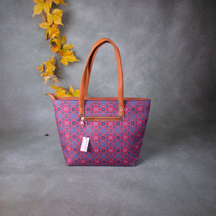 9am to 5pm Totes Red with Blue Flower Design.