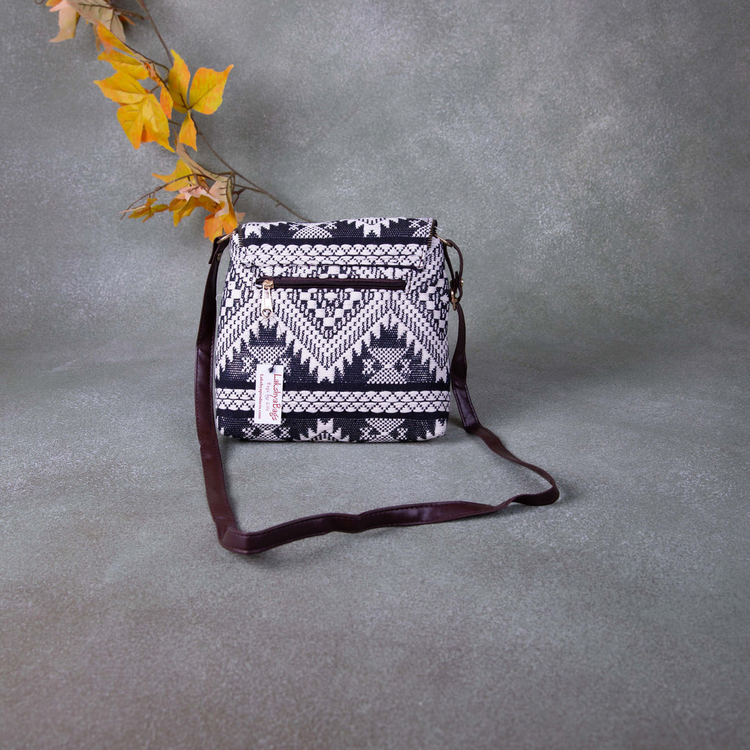 Regular Slings White with Black Colour Big Diamond Design Round Flap