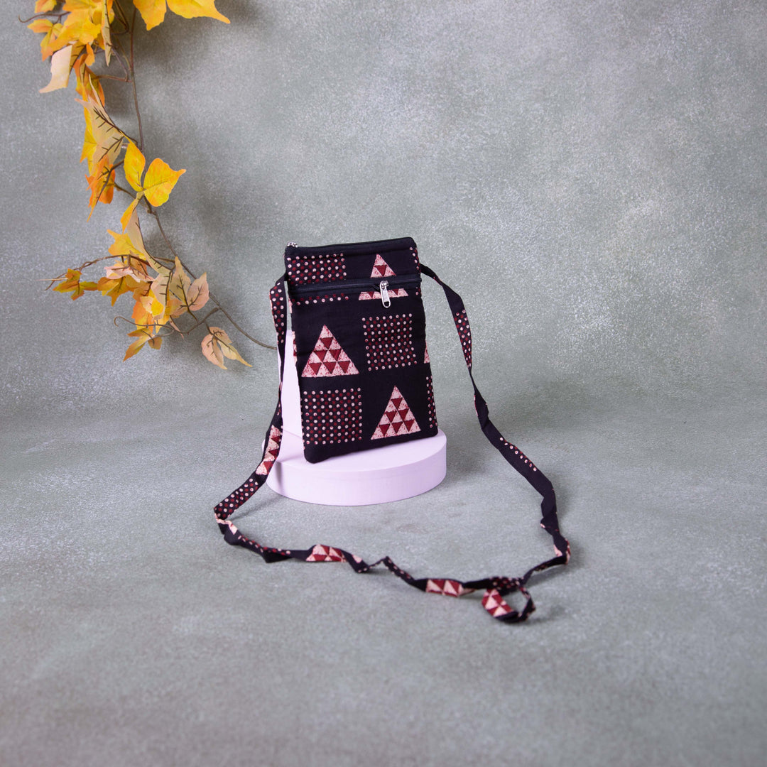 Daily Sling Black Colour with Maroon Triangle Design