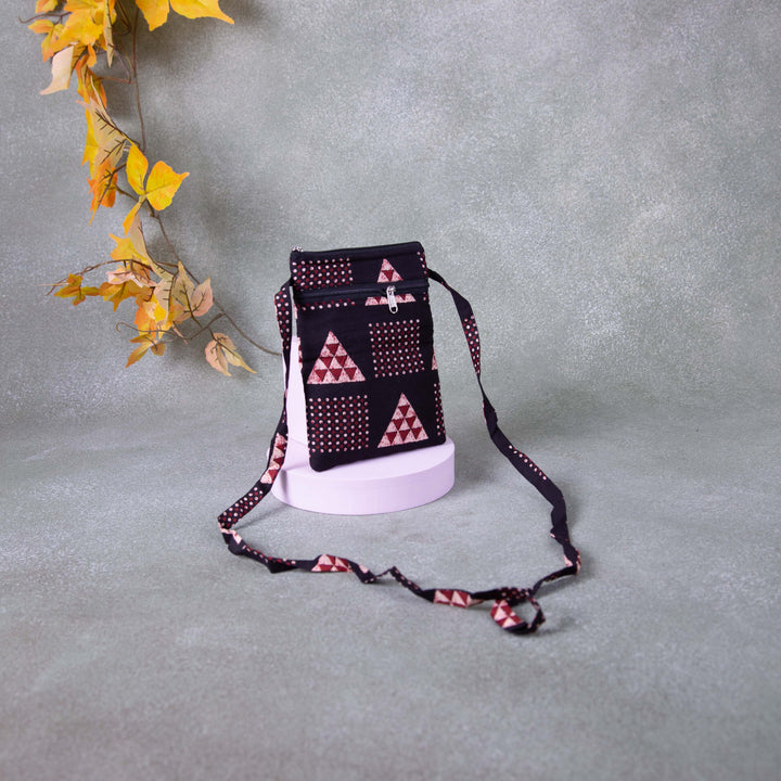 Daily Sling Black Colour with Maroon Triangle Design