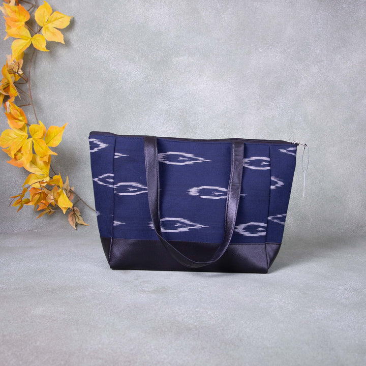 Sarus Crane Series Jumbo Tote Blue Colour with White Oval Design