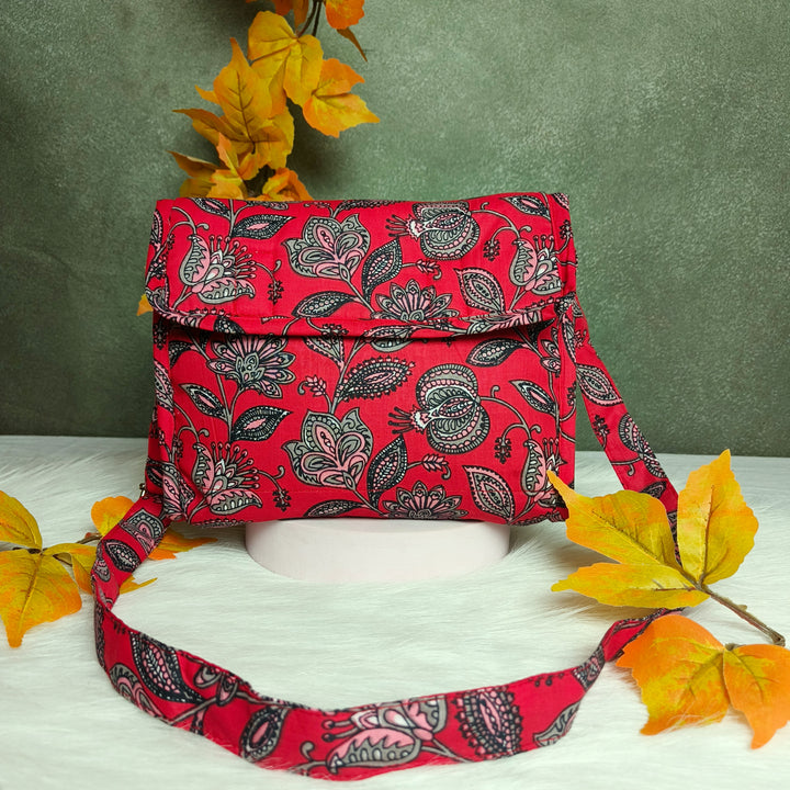 Multizipper Sling 4 Zips Red floral peaisley print