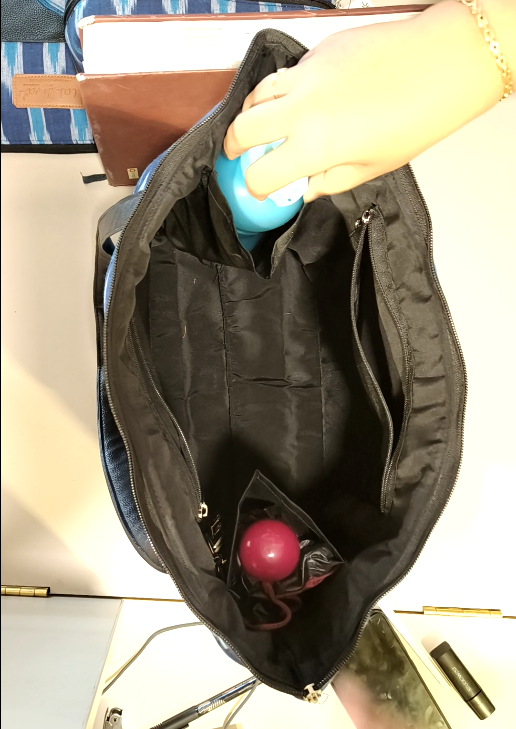 Hindustani Tote Combo Blue with White Polka Dots Horizontal Prints