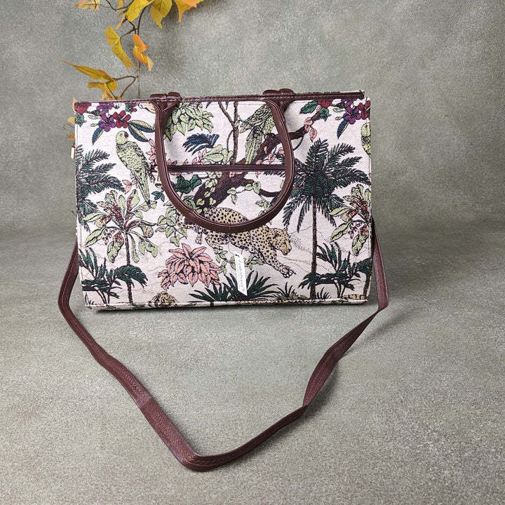 Chic Laptop Totes Natural Prints Design