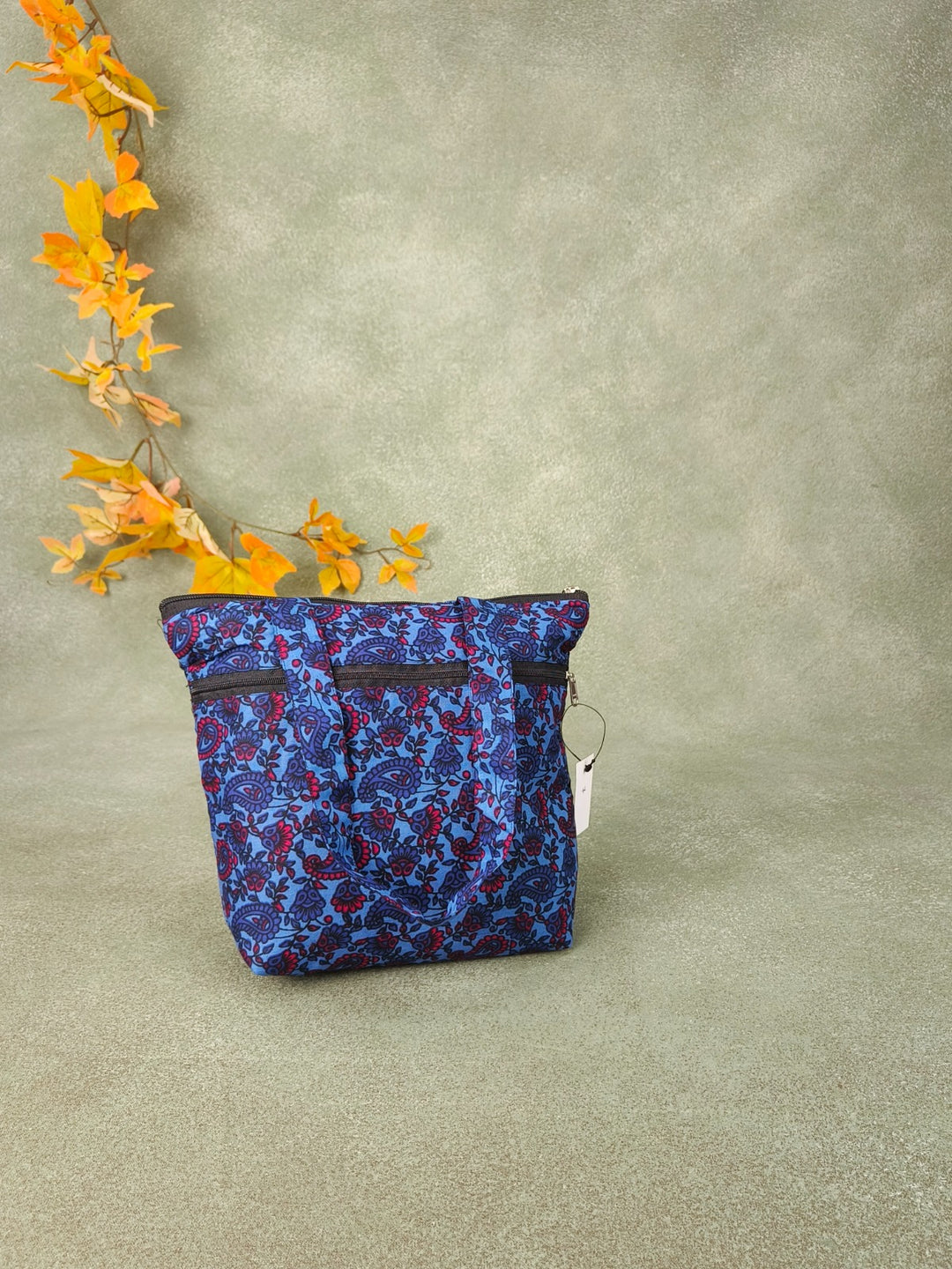 Small handbags Violet Botanical Floral Prints Design