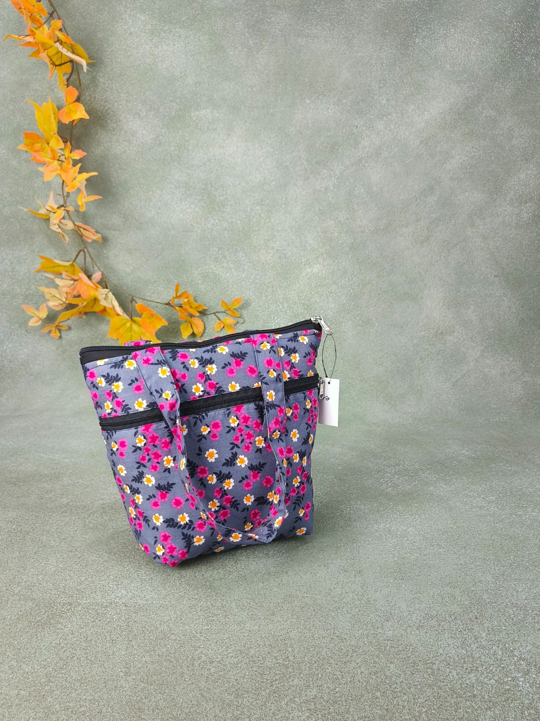 Small Handbag Grey with Pink Floral Prints Design